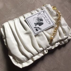 Women’s handbag